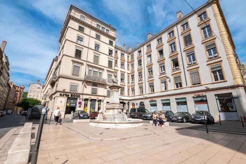 Charmant Studio Hyper-Centre Lyon Bagian luar foto