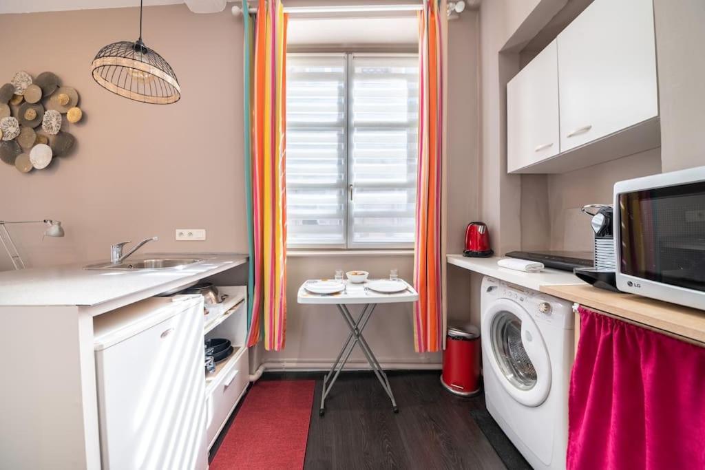 Charmant Studio Hyper-Centre Lyon Bagian luar foto